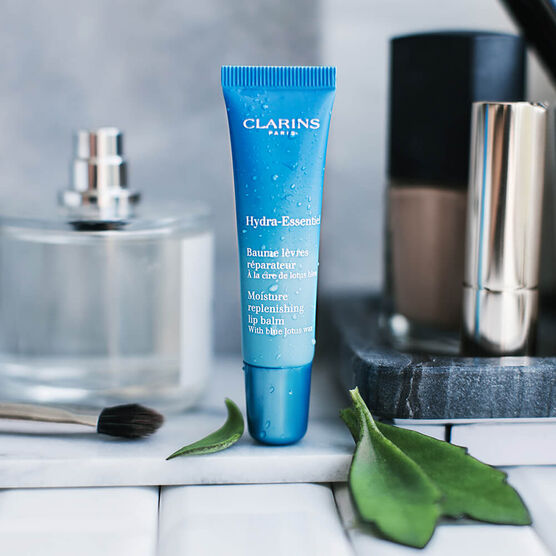 CLARINS    HYDRA ESSENTI LIP  15ML