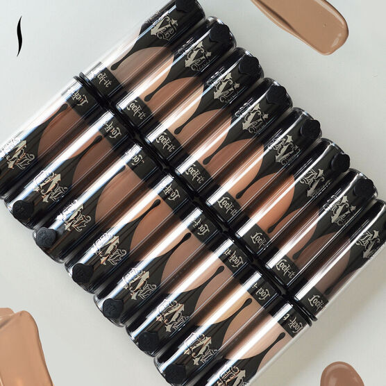 KAT VON D  LOCK-IT       FACE L43W